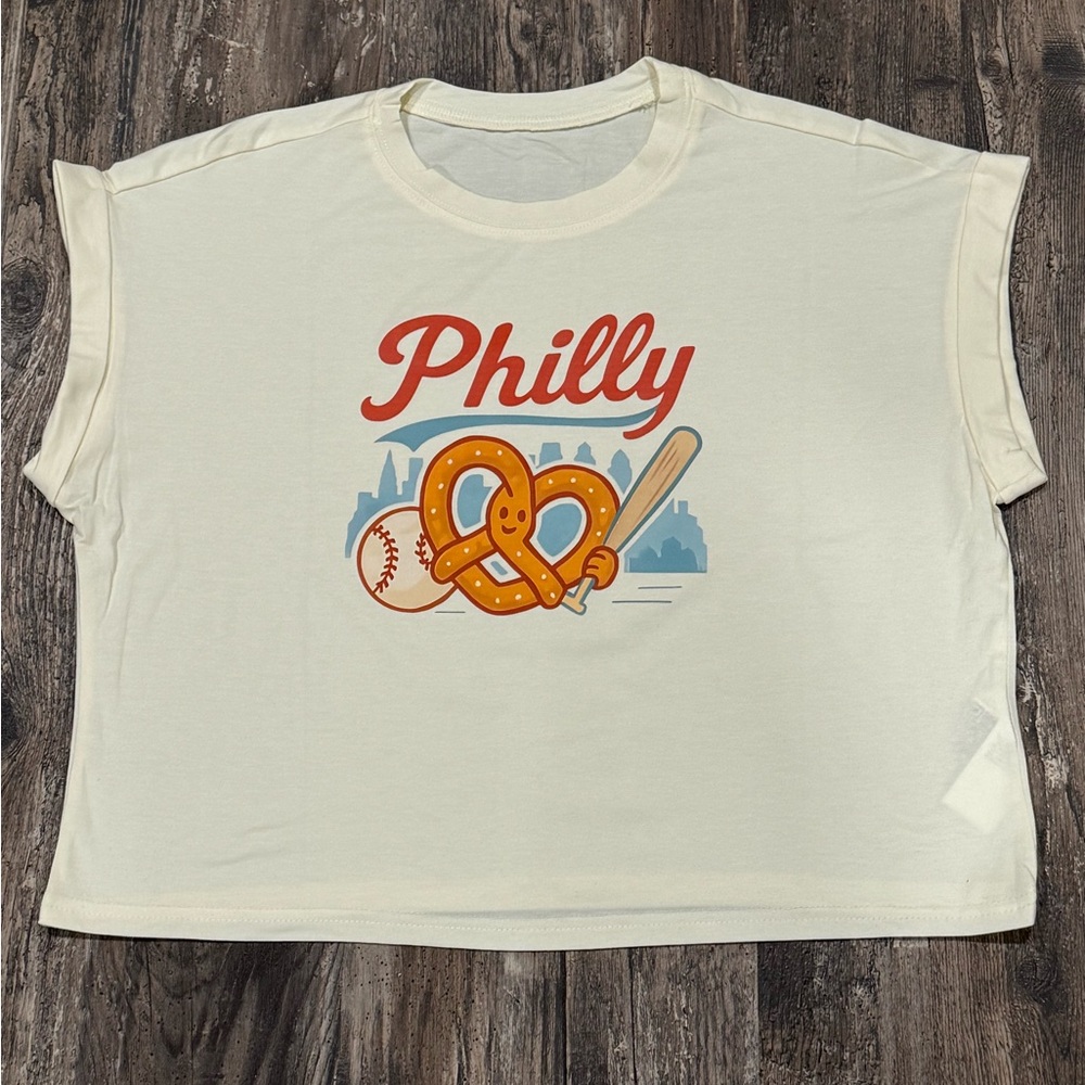 Phillies cropped tshirt - Picture 2 of 2